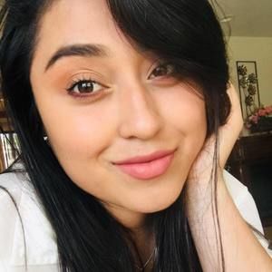 Meet your Posher, Iris